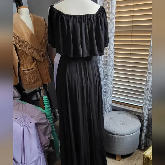 Fun and Flirty Boho Maxi Dress by Meghan Los Angeles - Picture 5 of 7